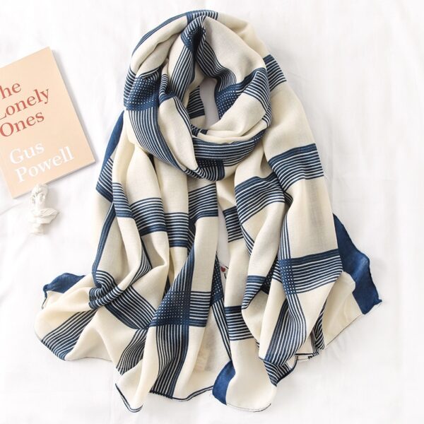 Women's Warm Winter Scarf - Image 4